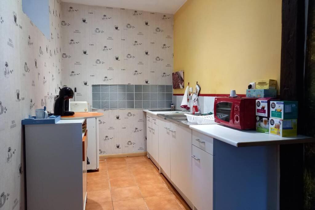 Suite Dans Le Jardin Du Chateau Agonges Luaran gambar